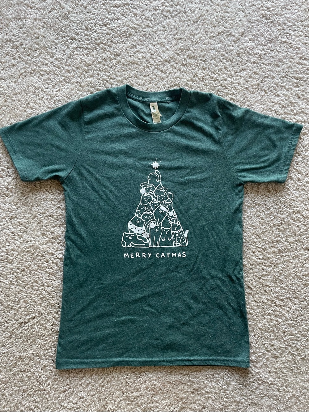Merry Catmas Graphic Tee - Forest Green